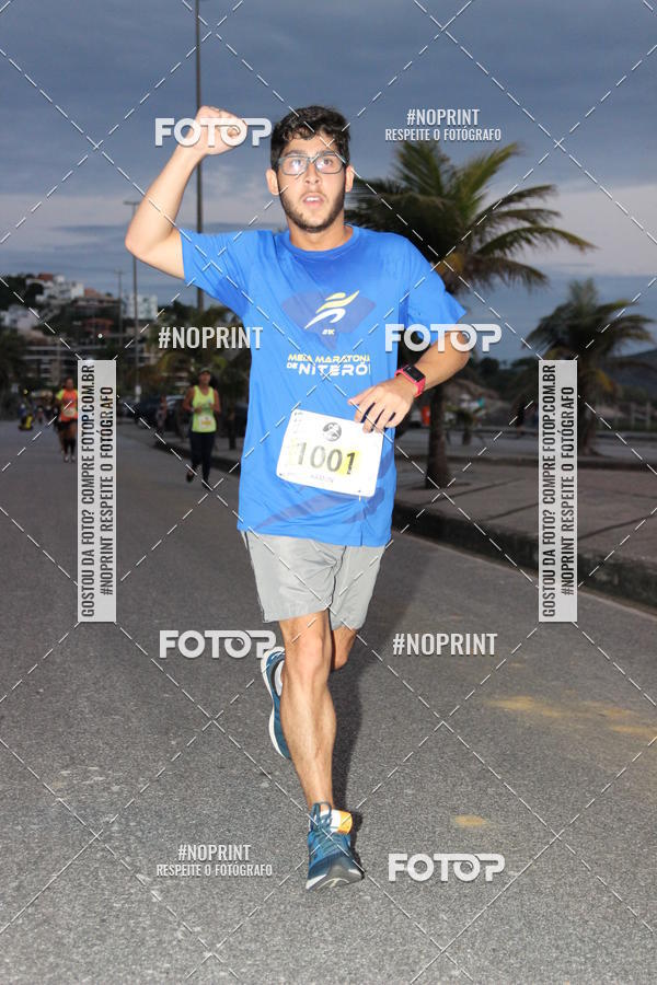Buy your photos of the eventMusic Run Fest on Fotop