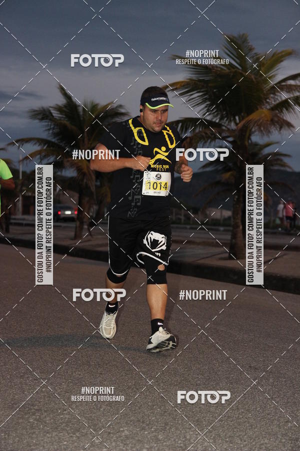 Buy your photos of the eventMusic Run Fest on Fotop