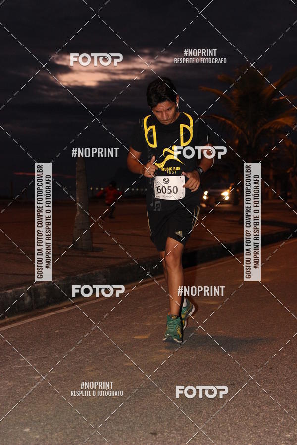 Buy your photos of the eventMusic Run Fest on Fotop