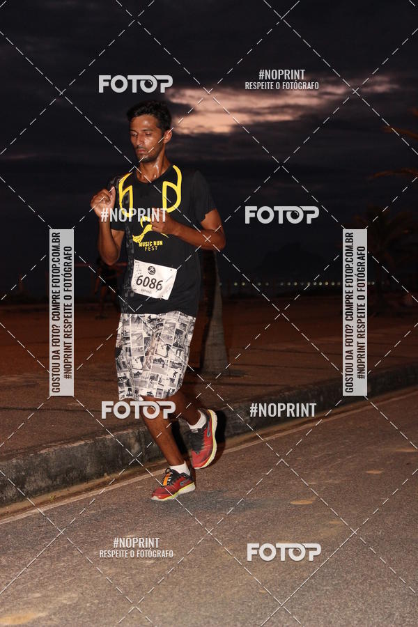 Buy your photos of the eventMusic Run Fest on Fotop
