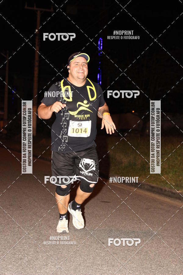 Buy your photos of the eventMusic Run Fest on Fotop