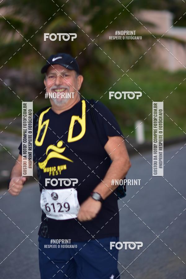 Buy your photos of the eventMusic Run Fest on Fotop