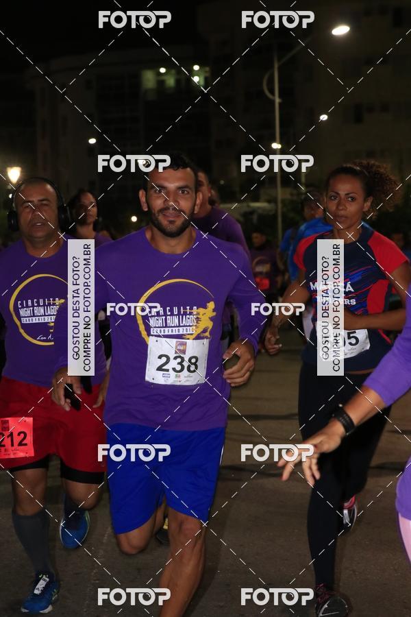 Buy your photos of the eventCircuito Night Run Lagos - Etapa Cabo Frio  on Fotop