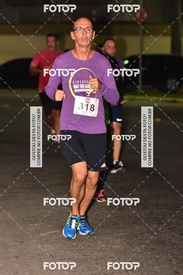 Buy your photos of the eventCircuito Night Run Lagos - Etapa Cabo Frio  on Fotop