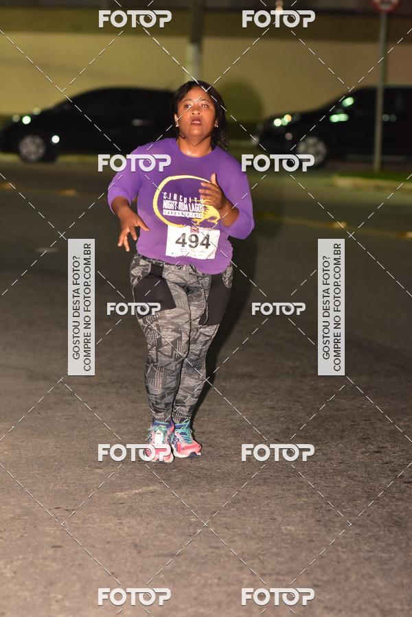Buy your photos of the eventCircuito Night Run Lagos - Etapa Cabo Frio  on Fotop
