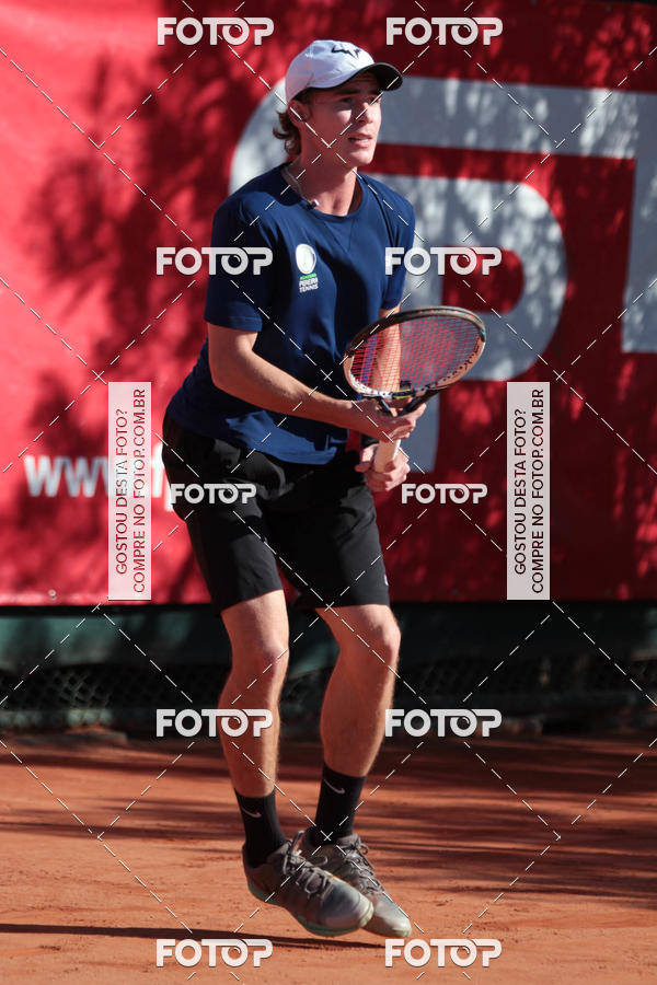 Buy your photos of the eventInterclubes Paranaense Infantojuvenil/Valendo o T�tulo on Fotop