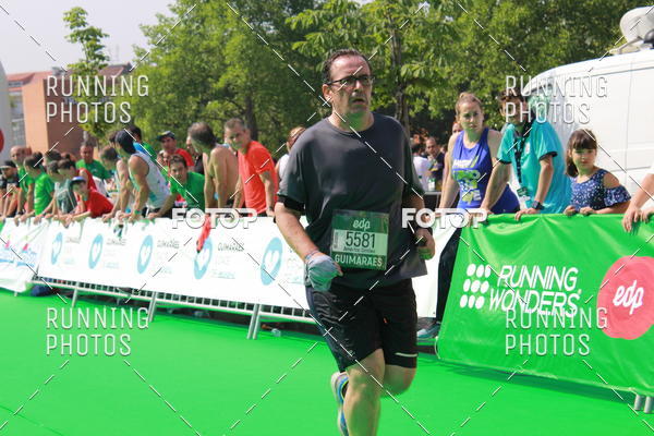 Buy your photos of the eventMeia Maratona Guimares on Fotop