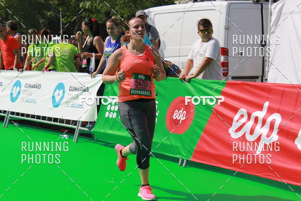 Buy your photos of the eventMeia Maratona Guimares on Fotop