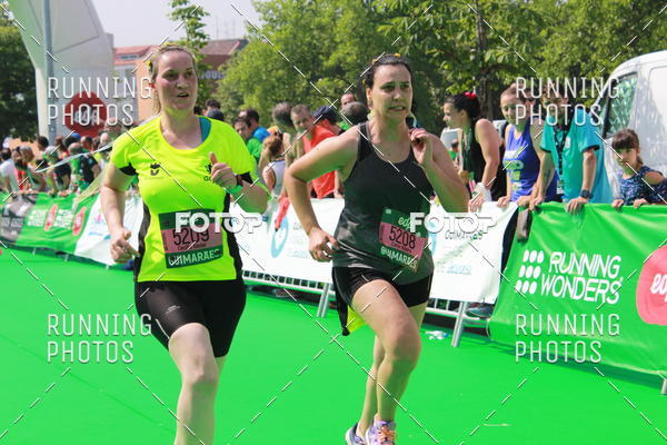 Buy your photos of the eventMeia Maratona Guimares on Fotop