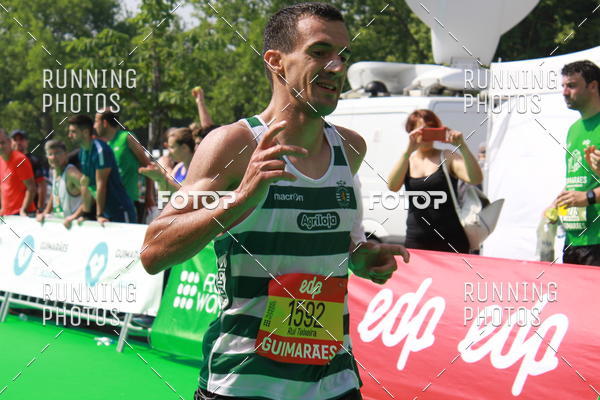 Buy your photos of the eventMeia Maratona Guimares on Fotop