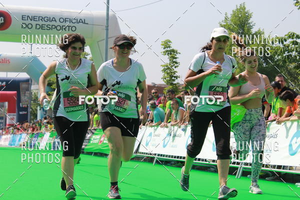 Buy your photos of the eventMeia Maratona Guimares on Fotop