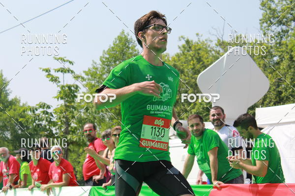 Buy your photos of the eventMeia Maratona Guimares on Fotop