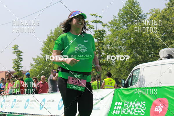 Buy your photos of the eventMeia Maratona Guimares on Fotop