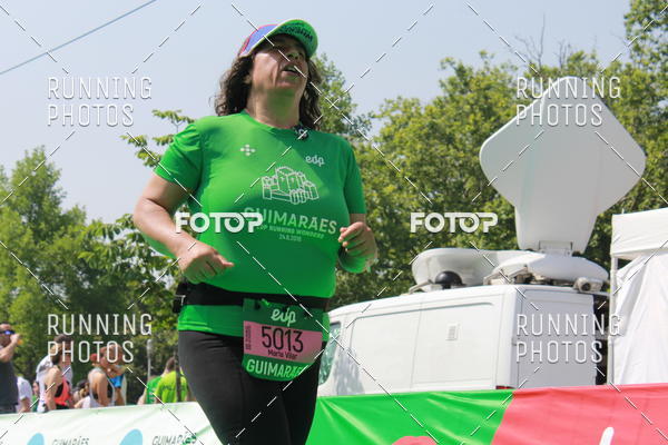 Buy your photos of the eventMeia Maratona Guimares on Fotop