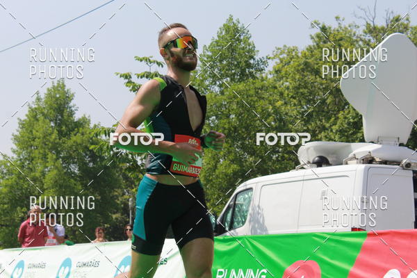 Buy your photos of the eventMeia Maratona Guimares on Fotop
