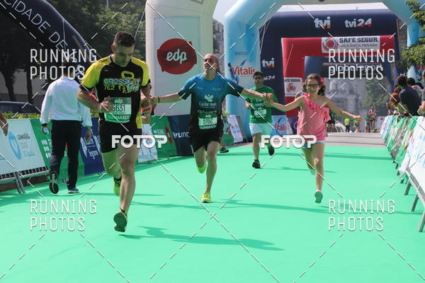 Buy your photos of the eventMeia Maratona Guimares on Fotop