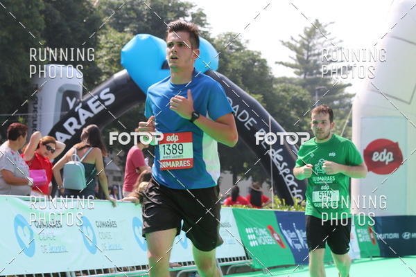 Buy your photos of the eventMeia Maratona Guimares on Fotop