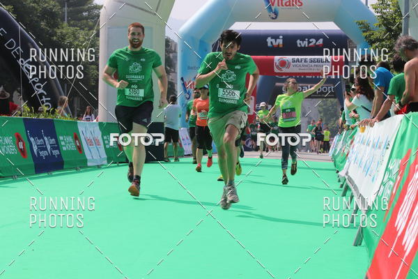 Buy your photos of the eventMeia Maratona Guimares on Fotop
