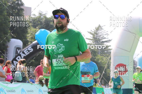 Buy your photos of the eventMeia Maratona Guimares on Fotop