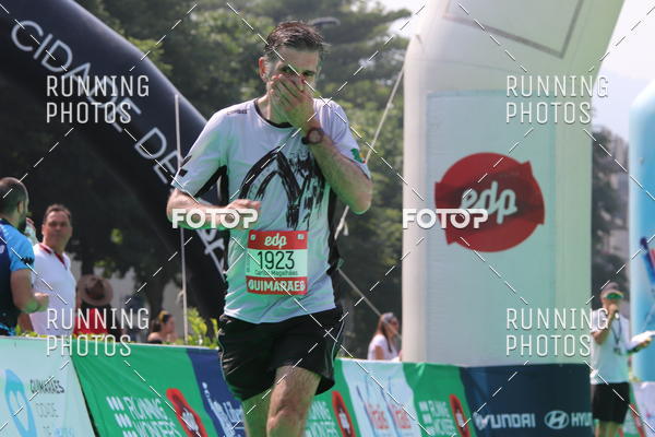Buy your photos of the eventMeia Maratona Guimares on Fotop