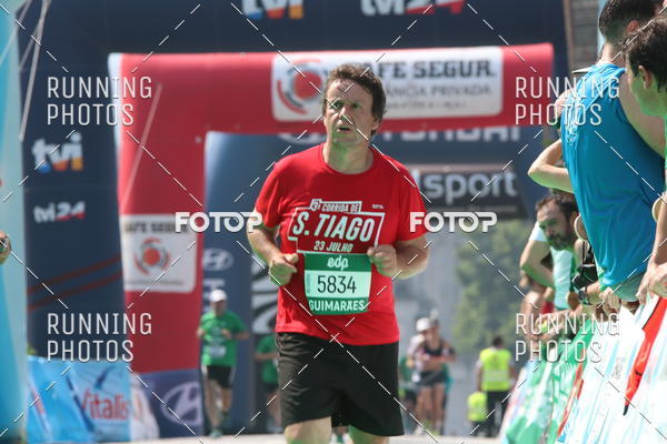 Buy your photos of the eventMeia Maratona Guimares on Fotop