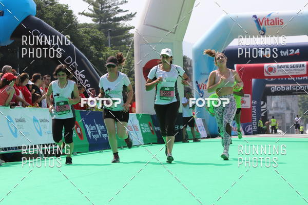 Buy your photos of the eventMeia Maratona Guimares on Fotop