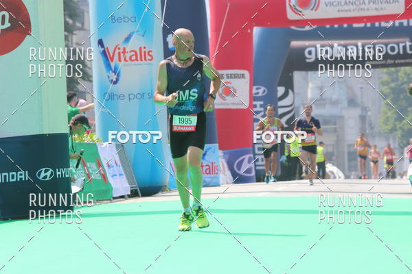 Buy your photos of the eventMeia Maratona Guimares on Fotop