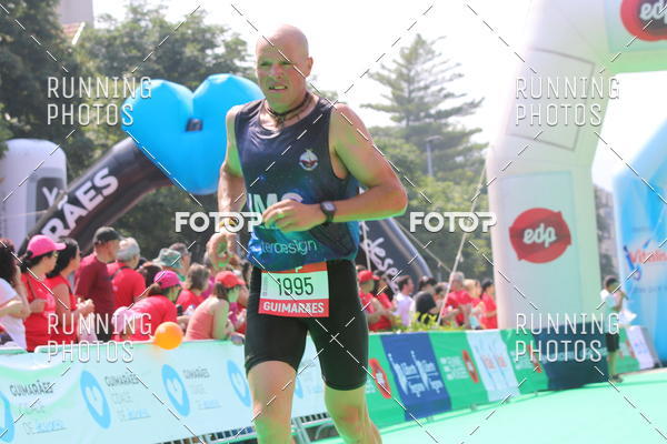 Buy your photos of the eventMeia Maratona Guimares on Fotop