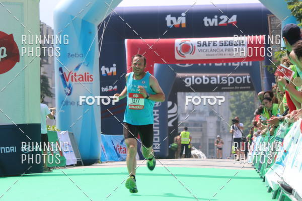 Buy your photos of the eventMeia Maratona Guimares on Fotop