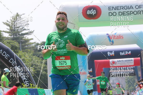Buy your photos of the eventMeia Maratona Guimares on Fotop