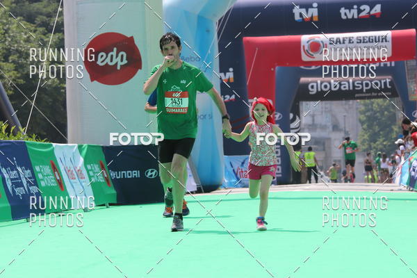Buy your photos of the eventMeia Maratona Guimares on Fotop