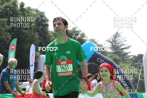 Buy your photos of the eventMeia Maratona Guimares on Fotop