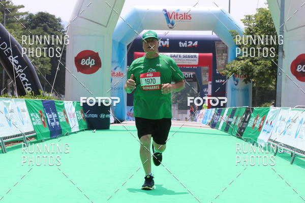 Buy your photos of the eventMeia Maratona Guimares on Fotop