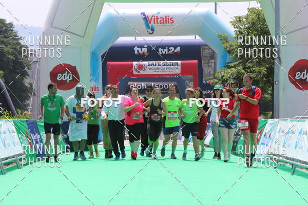 Buy your photos of the eventMeia Maratona Guimares on Fotop