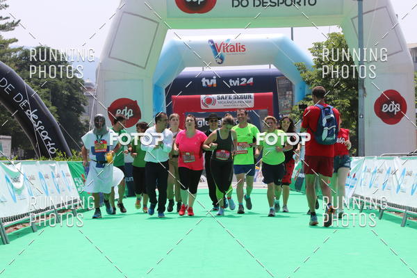 Buy your photos of the eventMeia Maratona Guimares on Fotop