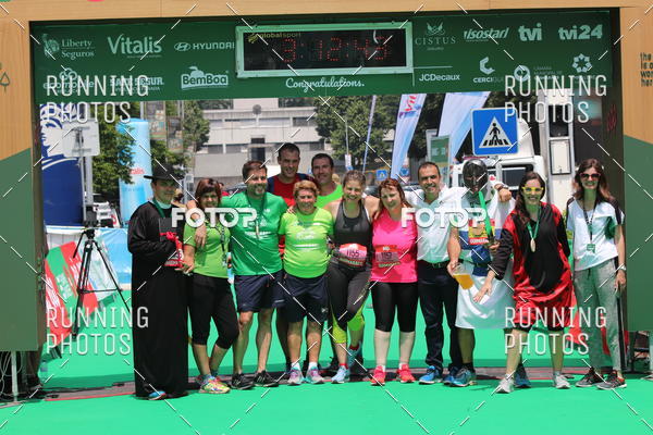 Buy your photos of the eventMeia Maratona Guimares on Fotop
