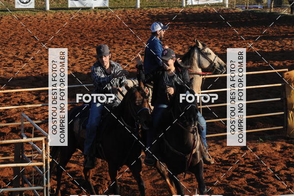 Buy your photos of the eventTEAM PENNING  GRANDE FINAL CAMARU on Fotop