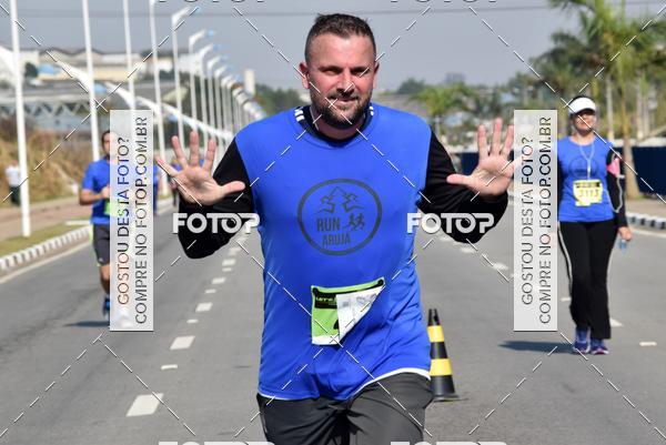 Buy your photos of the eventRun Aruja 2018 on Fotop