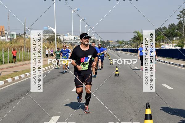 Buy your photos of the eventRun Aruja 2018 on Fotop