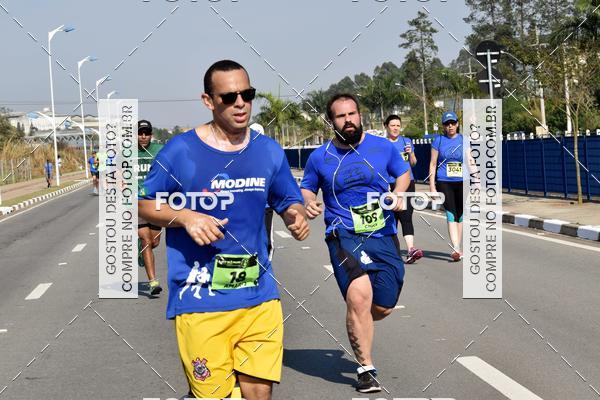 Buy your photos of the eventRun Aruja 2018 on Fotop