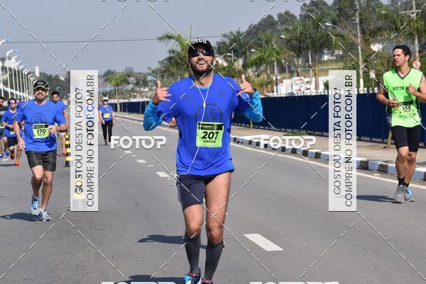 Buy your photos of the eventRun Aruja 2018 on Fotop