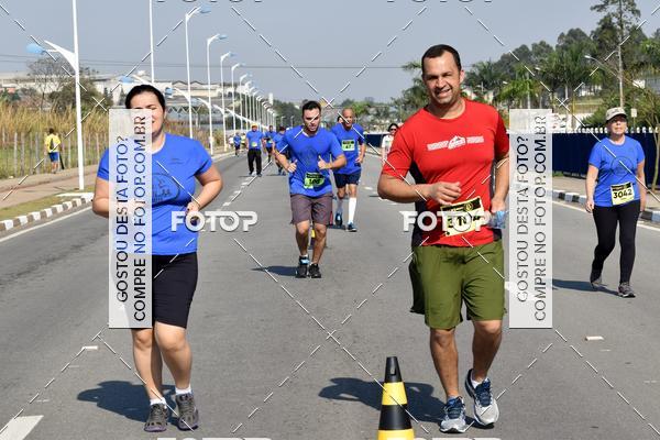Buy your photos of the eventRun Aruja 2018 on Fotop