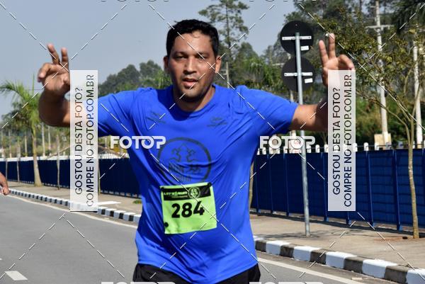 Buy your photos of the eventRun Aruja 2018 on Fotop