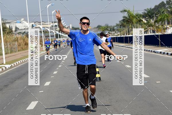 Buy your photos of the eventRun Aruja 2018 on Fotop