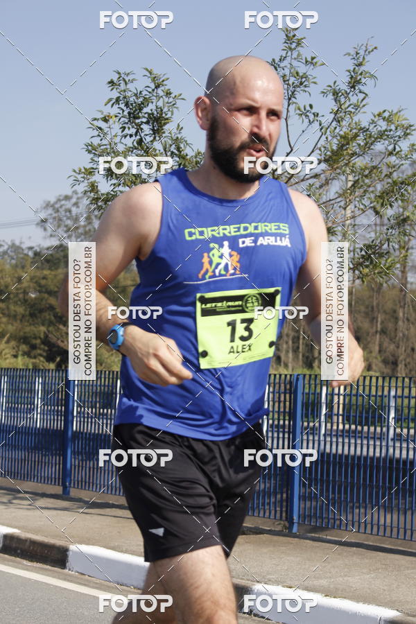 Buy your photos of the eventRun Aruja 2018 on Fotop