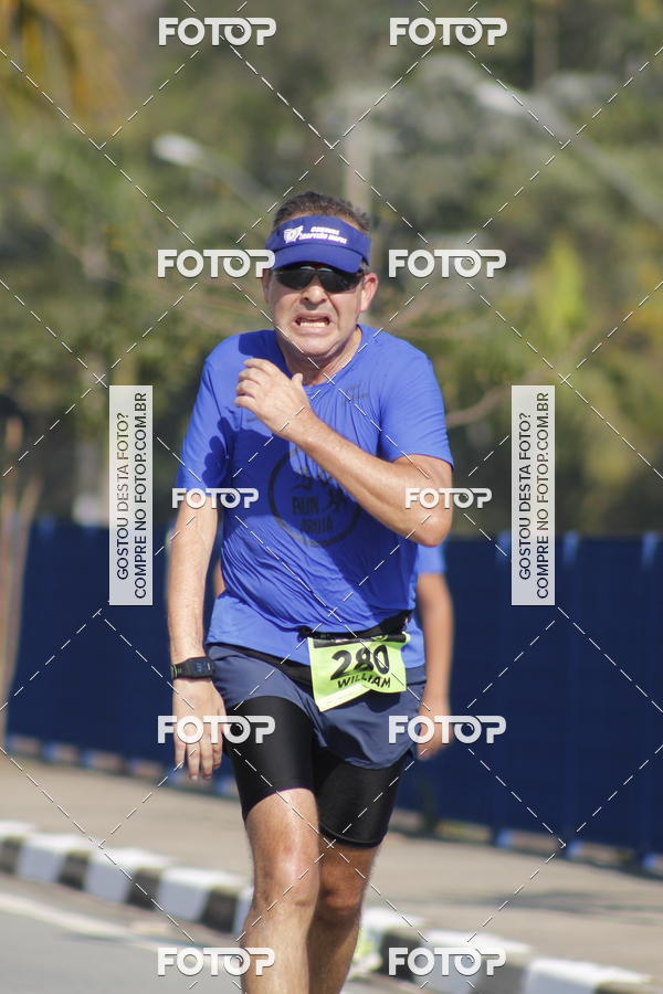 Buy your photos of the eventRun Aruja 2018 on Fotop