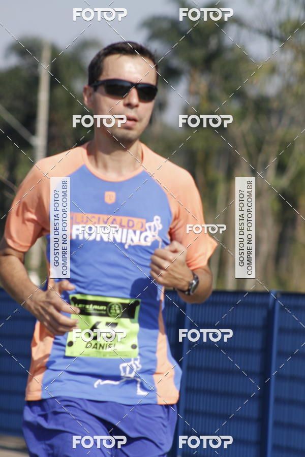 Buy your photos of the eventRun Aruja 2018 on Fotop