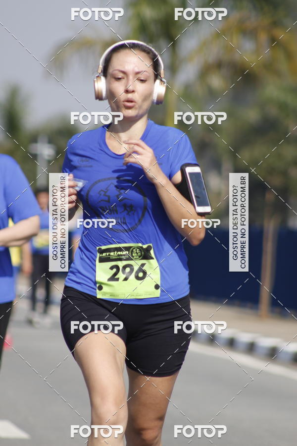 Buy your photos of the eventRun Aruja 2018 on Fotop