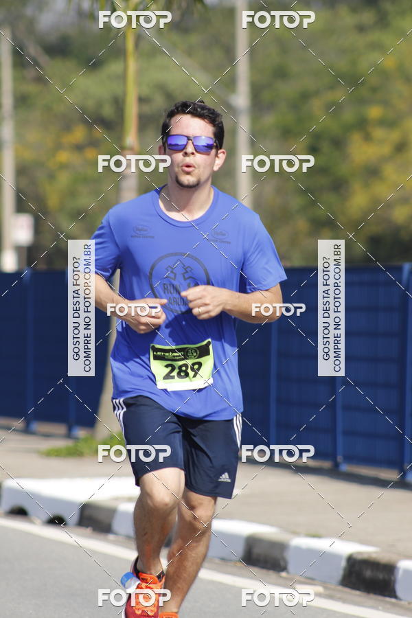 Buy your photos of the eventRun Aruja 2018 on Fotop