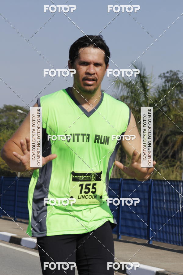 Buy your photos of the eventRun Aruja 2018 on Fotop